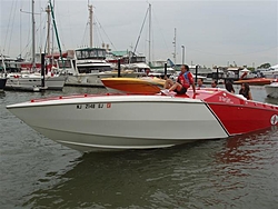 Historic Cigarette at NYC poker run-new-york-poker-run-june-2006-007-small-.jpg