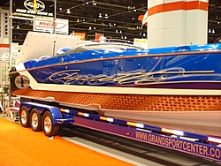 38 Top Gun Pics From Chicago Boat Show-2008-boat-show-041-1.jpg