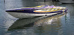 The 39 with 700's might be the best &quot;all around&quot; boat Cigarette has ever built.-020408-013.jpg