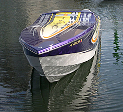 The 39 with 700's might be the best &quot;all around&quot; boat Cigarette has ever built.-020408-015.jpg