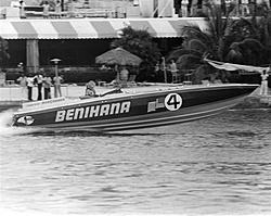 Anyone have pics of 1979 Benihana 38' Cigarette flat deck #25?-restoration350019.jpg