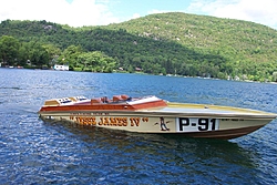 &quot;Jesse James&quot; Legendary 28' Sinks in Lake George, NY-cig-28-lake.jpg