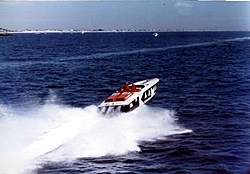 Scarab Race Boat pics-600_betty_cmc06.jpg