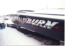 Cigarette 35 Raceboats-burn-baby-burn-1.jpg