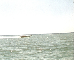 Great Lakes Race Boats from the 90's-scan0043.jpg