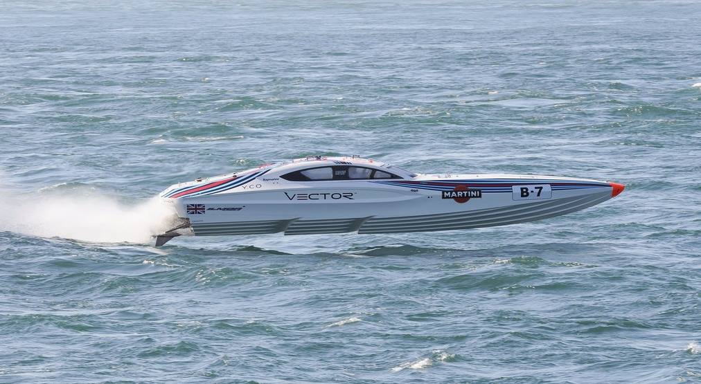 Cowes Classic Offshore Powerboat Race 2014 - Page 2 ...