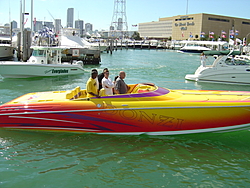 Zxr???-miami-boat-show-081.jpg