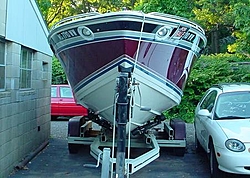 Formula F 272 LS-bow.jpg