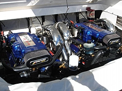 Anyone know or seen this 2000 38' at legend marine?-engines.jpg