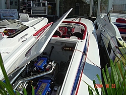 Some boat show pics for you guys that didnt get to go.....-dsc00572.jpg