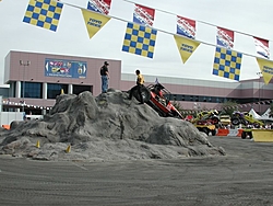 SEMA 2004 Pictures - Here They Are!-hill-climbing-demo.jpg