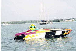 Damn CARRERA race boat photos??-high-voltage-small.bmp