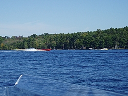 Outerlimits on Winnipesaukee -yes?-tn_pa020563.jpg