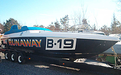 OLD RACE BOATS - Where are they now?-runaway02.jpg
