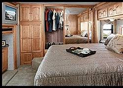 Houston, TX-bedroom.jpg