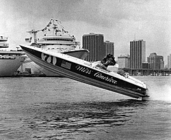 Show me you best old black and white boat pictures!-offshore-history0043a.jpg