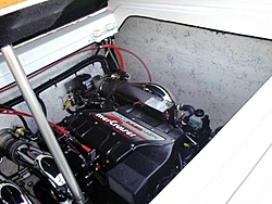 anyone have pics of there engine compartment..-dscn0449.jpg