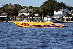 Floating Reporter-5/14/06-Daytona Poker Run Pics!!!-img_2557.jpg