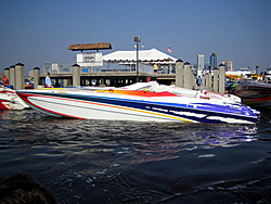 Floating Reporter-6/12/06-Jacksonville Poker Run!!-img_3679.jpg
