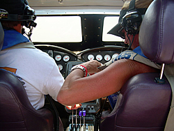 Floating Reporter-6/12/06-Jacksonville Poker Run!!-xxxcockpit.jpg