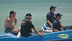 Totally Boatless-guys-sitting-hatch-while-idling-050507.jpg