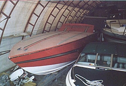 Anybody have a picture of the red Cigarette Cover girl 38 SE from 1988 Powerboat Mag-1.jpg