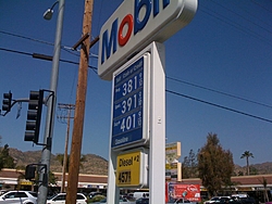 Nort's corner gas station.-2008-04-15-124.jpg