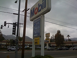 Nort's corner gas station.-img_0432a.jpg