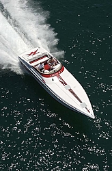 More Chicago Offshore Powerboat Squadron Pictures-donzi1oso.jpg