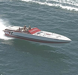 More Chicago Offshore Powerboat Squadron Pictures-mr.cig1.jpg