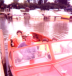 What was your earliest perf boating memory?-usinboat.jpg