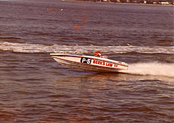 Offshore Race Boats, why that race number ?-scan10235.jpg