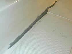 Just repaired deep stress cracks, do I paint or gel kote?-dsc00002.jpg