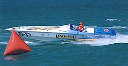 Race boat Pic-02-can.jpg