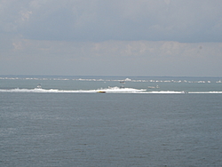 Viewing of Offshore races zucks!-dsc00362.jpg