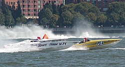 Pics from the SBI NYC Race-sbi_nyc-2004-39-greatadventure_rioroses.jpg