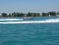 Lake St. Clair boaters-tmager2.jpg