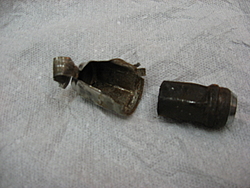 Trailer Lug Nuts-img_0095_640x480.jpg