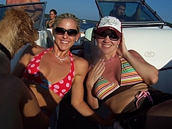 Girls of E DOCK/LOTO-1000463kc6.jpg