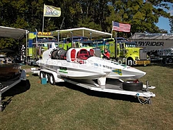 Miss Geico Welcomes Offshore Race Teams &amp; Fans To Chattanooga, Tenn  For The US Champ-dscn1422.jpg