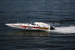 Miss Geico Welcomes Offshore Race Teams &amp; Fans To Chattanooga, Tenn  For The US Champ-bb070111.jpg