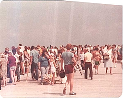 Pantera Pics from the early days-crowd-key-west.jpg