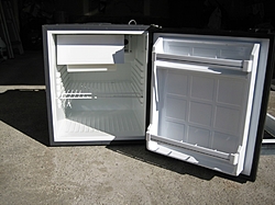 Tundra AC/DC Refrigerator-oso-img_1629.jpg
