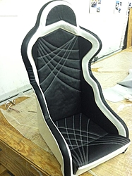 Fiberglass seats-img_0694.jpg