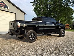 anybody running 35's on a 2015 duramax?-img_0608.jpg