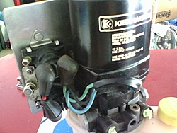 kiekhaefer trim pump-cid__0502080934a.jpg